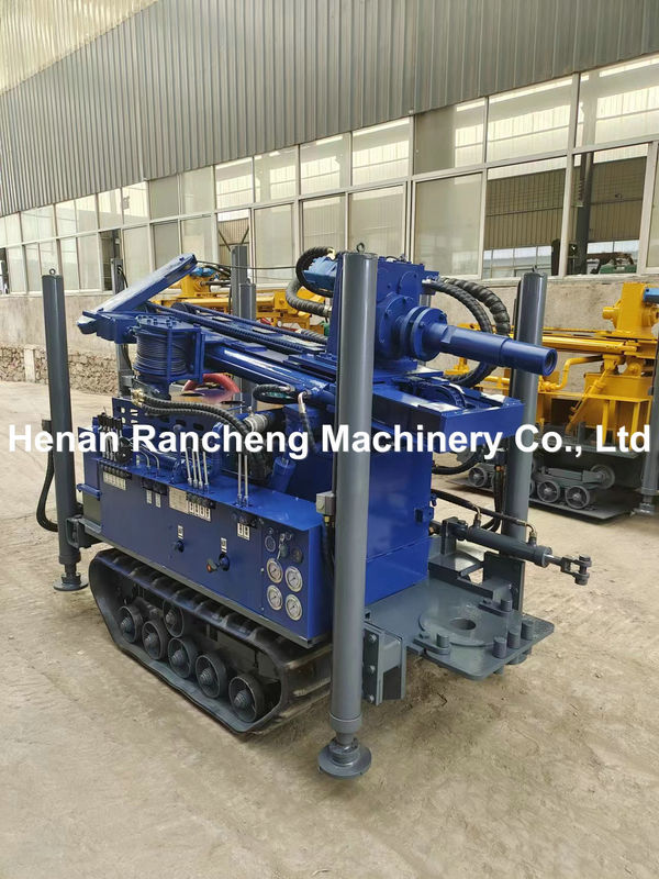 Güçlü 180 metrelik Mini Crawler Su Kuyu Kuyuları Kuyrukçuluğu için 77.3KW YuChai Motoru
