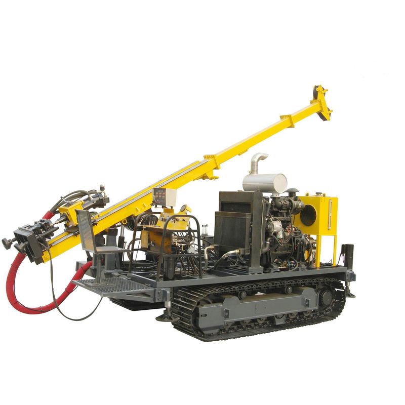 Crawler monte çekirdek sondaj makinesi 1700m - 3000m Derinlik 370HP dizel motor