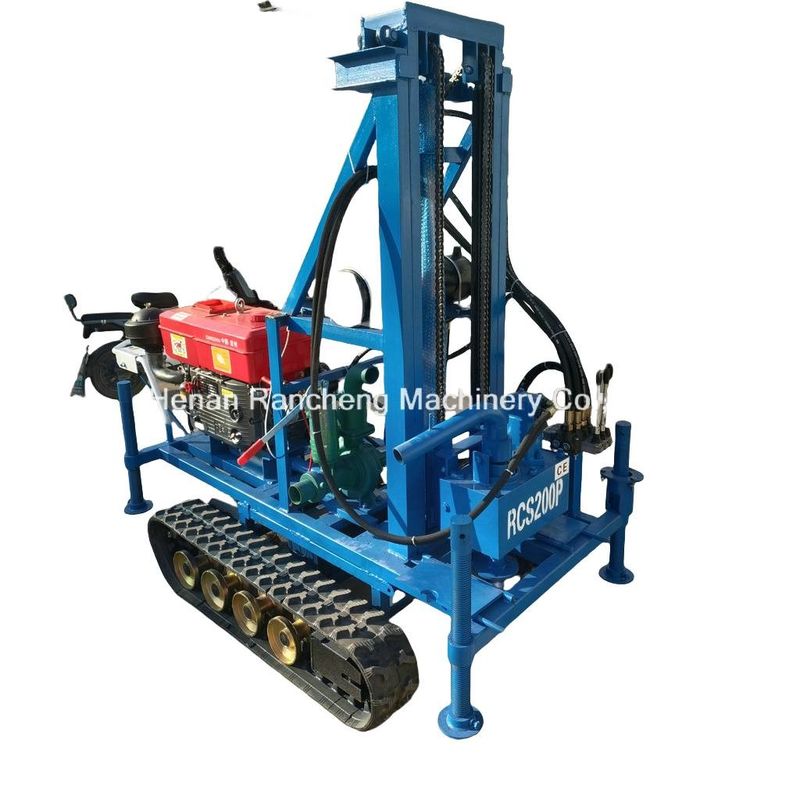 Kauçuk sürünen yerleştirilmiş taşınabilir su kuyusu delme makinesi 150m Derinlik 450mm Diametresi Kolay çalıştırma