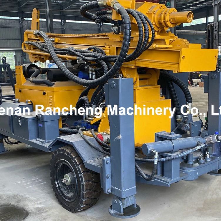 220m 65KW Quanchai Motoru Tekerlekli 13T kaldırma kuvveti ile Su Kuyuları Kuyruklama Rig