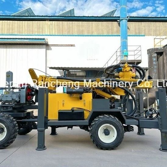220 metrelik su kuyusu delme teçhizatı 65 kW Quanchai motoru ve 13 ton kaldırma gücü ile