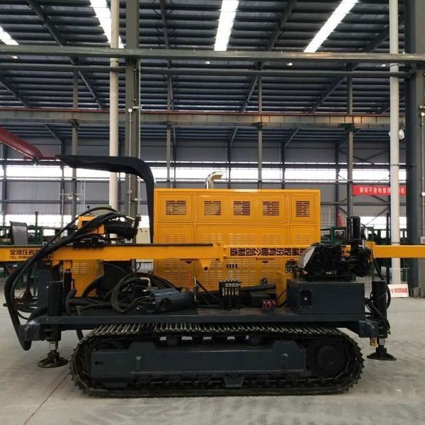 2200 rpm Hızlı Hidrolik Gezgin Çekirdek Kuyruklama Rig 74KW Cummins Dizel Motoru ile Güçlendirilir