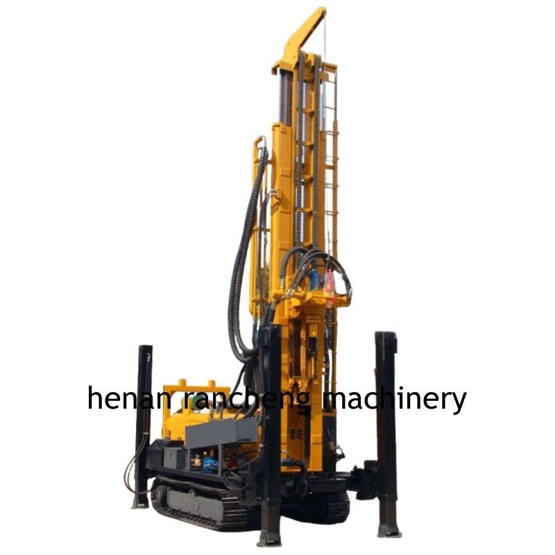Yüksek Hidrolik Destek Bacakları 350m Crawler Borehole 91KW Motorlu Su Kuyu Kuyu Kuyruklama Rig