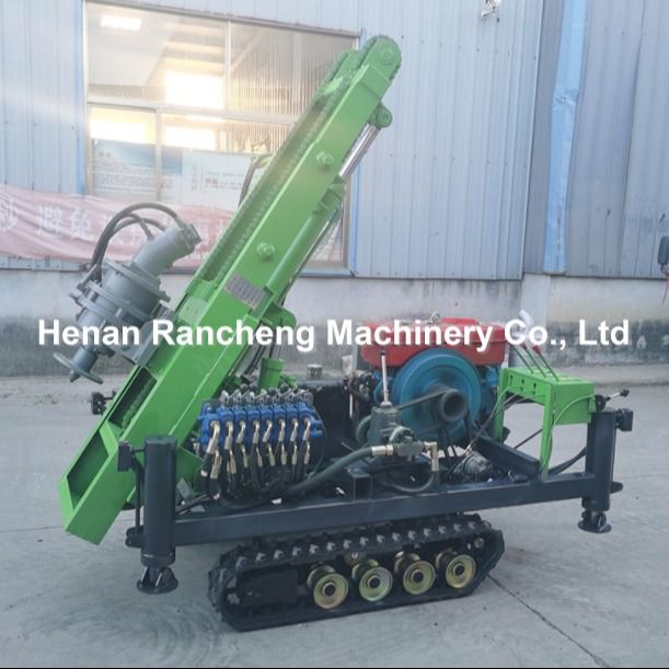1.2T 30m 30HP Motor Gücü Gezgin Güneş Yükleyici 4 Hidrolik Bacaklı
