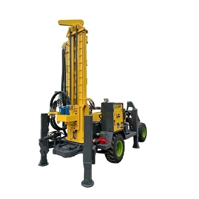 Tekerlek Tipi Rakip DTH Su Kuyu Kuyu Kuyruklama Rig 13T kaldırma kuvveti ile çalıştırılır