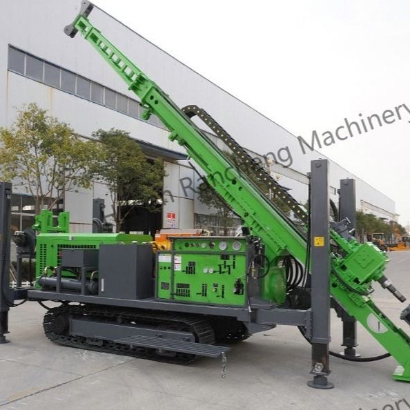 Hidrolik Karot Sondaj Makinesi RCJ1600C Sondaj Derinliği 1400-1800m 154KW Cummins Motorlu