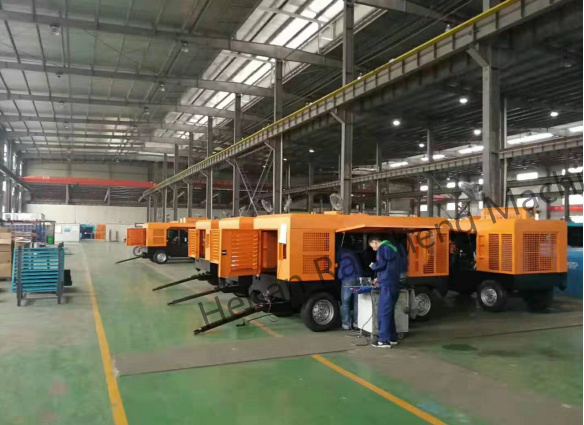 KSCY-400/14.5K 400cfm Dizel Taşınabilir Vuruşlu Cummins Motorlu Hava Kompresörü