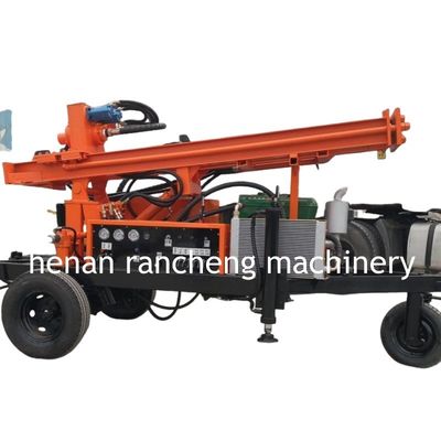 150 metre derinliğe bağlı tekerlekli su kuyusu sondaj makinesi 32 HP ile