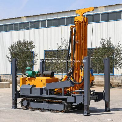 RCF300C Crawler Su kuyusu sondajı 85 kW Yuchai dizel motoru ile donatılmıştır